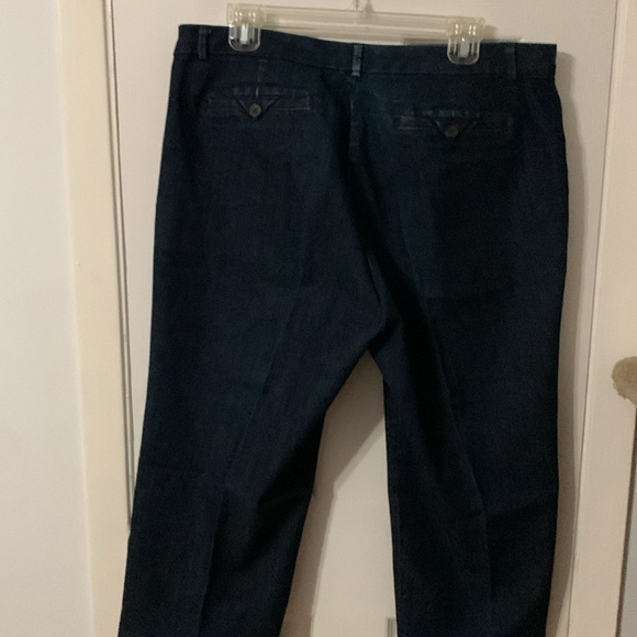 Dockers dark denim capris - Picture 2 of 6
